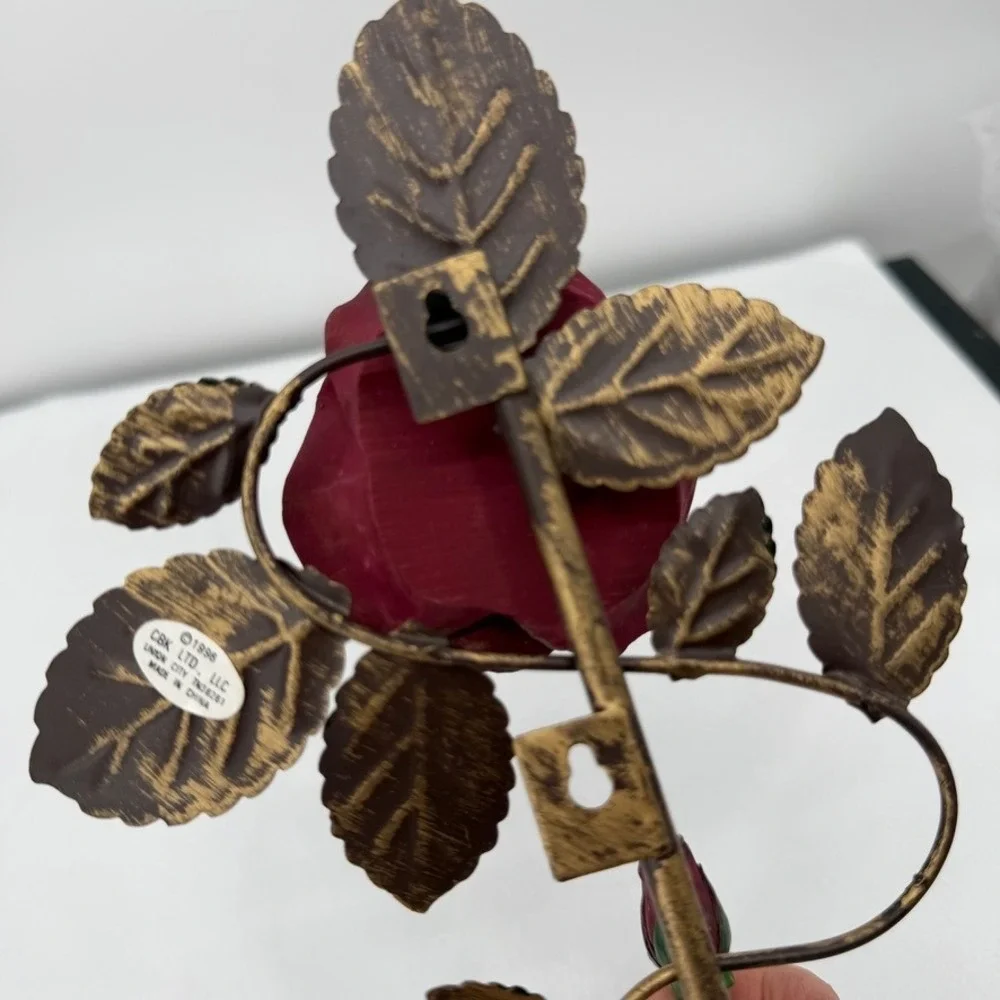 Rose Wall Hook Metal Floral Decorative Hanger Shabby Chic Toleware French Decor